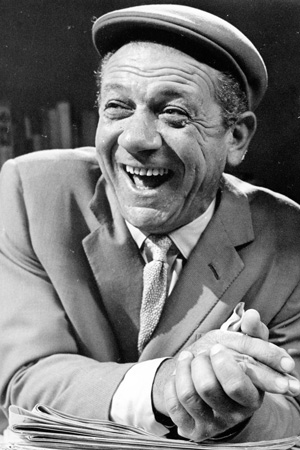 Citizen James. Sid James (Sid James). Copyright: BBC