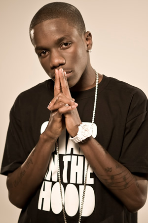 Tinchy Stryder. Tinchy Stryder