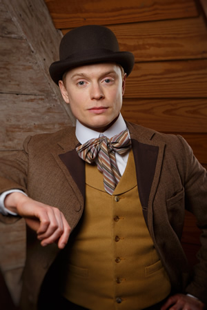 Year Of The Rabbit. Wilbur Strauss (Freddie Fox). Copyright: Objective Productions