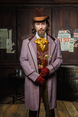 Year Of The Rabbit. D.I. Tanner (Paul Kaye). Copyright: Objective Productions