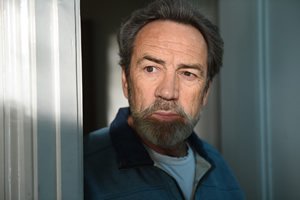 Bounty Hunters. Nigel Walker (Robert Lindsay). Copyright: Cave Bear Productions