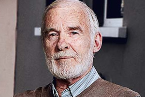 Derry Girls. Granda Joe (Ian McElhinney). Copyright: Hat Trick Productions