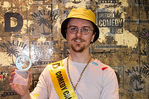 Dru Cripps wins Dabbers Bingo Comedy Caller Contest 2024