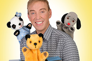 Sooty Land: Interview with Sooty's right hand man Richard Cadell