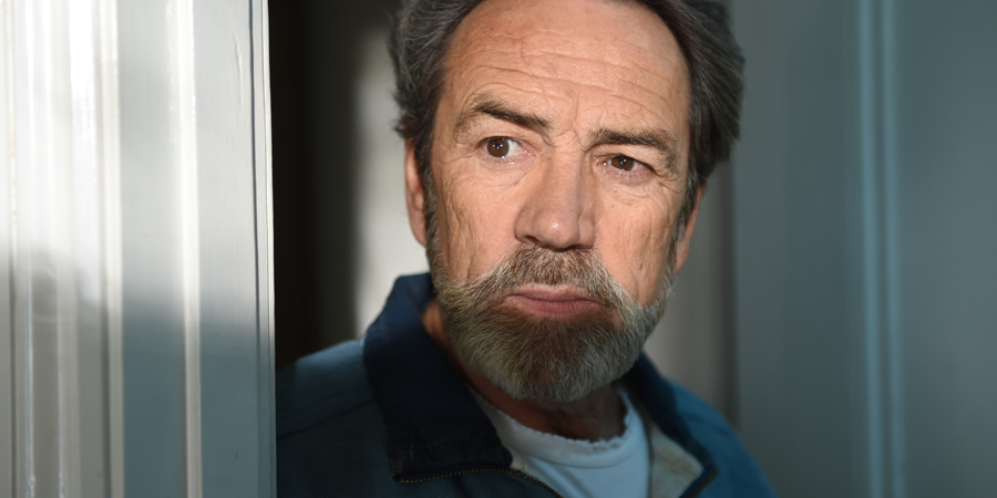 Bounty Hunters. Nigel Walker (Robert Lindsay). Copyright: Cave Bear Productions