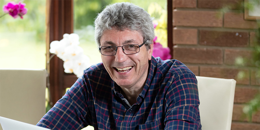 Paul Mayhew-Archer