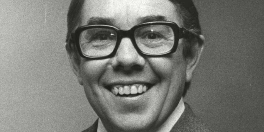 Ronnie Corbett