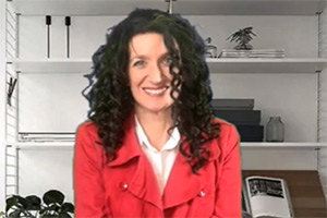 Kate Smurthwaite
